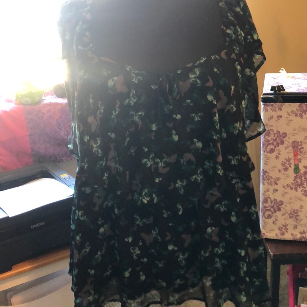 Torrid off the shoulder/ regular shirt siz…